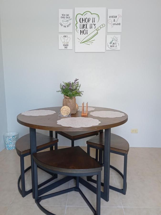Michand Guest Apartments- Cozy One Or Two Bedroom- 5 Walk Minutes From Airport 10 Mins Drive To Oistins Or Beach Christ Church Exterior foto